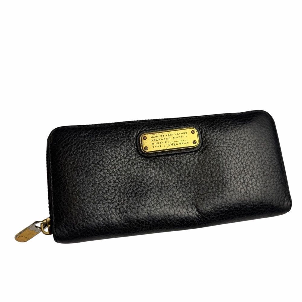 Marc by Marc Jacobs Standard Supply Zip-Around Leather Credit Card Clutch Wallet